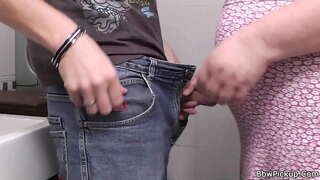 Трахнул топлайн u debelom rupu