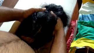 Gangbang sa usa ka gamer nga batang babaye sa matarung diha sa mga asno